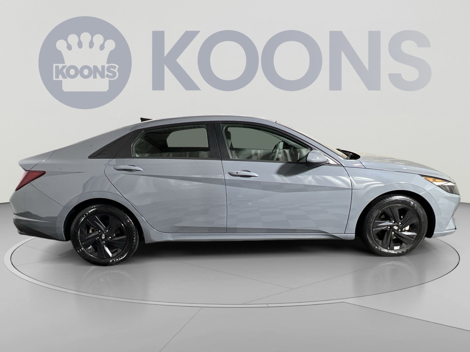 Used 2021 Hyundai Elantra SEL FWD image 7