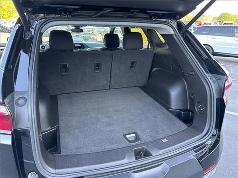 Used 2022 Chevrolet Blazer LT image 11