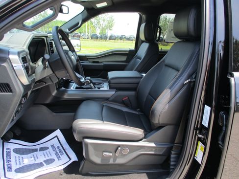 Used 2025 Ford F150 Lariat w/ Equipment Group 502A High AWD/4WD image 20