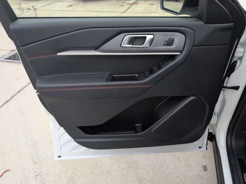 New 2026 Ford Explorer ST image 29