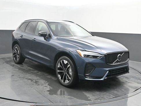 New 2026 Volvo XC60 B5 Ultra w/ Climate Package AWD/4WD image 9