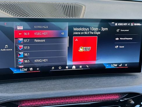 Used 2025 BMW M340i w/ Premium Package RWD image 19