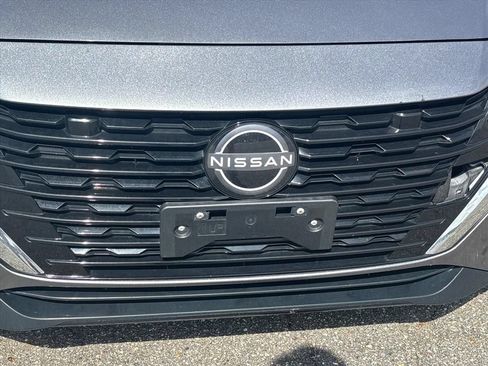 Used 2024 Nissan Sentra SV FWD image 5
