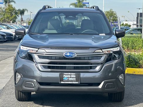 New 2025 Subaru Forester Premium w/ Convenience Package #1 image 9