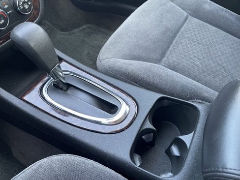 Used 2014 Chevrolet Impala Limited LS image 21