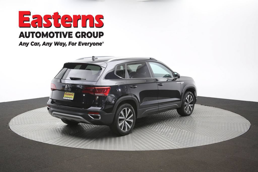 Used 2022 Volkswagen Taos SE AWD/4WD image 38