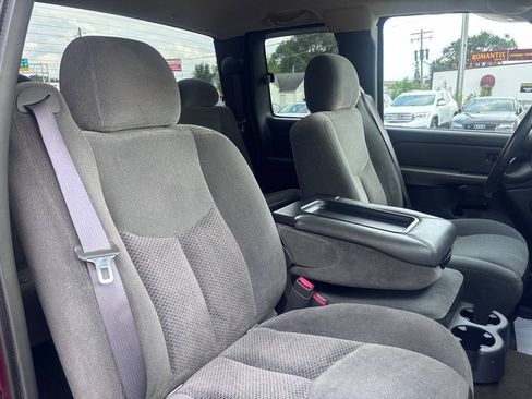 Used 2004 Chevrolet Silverado 1500 LS w/ Light Duty Power Package RWD image 27