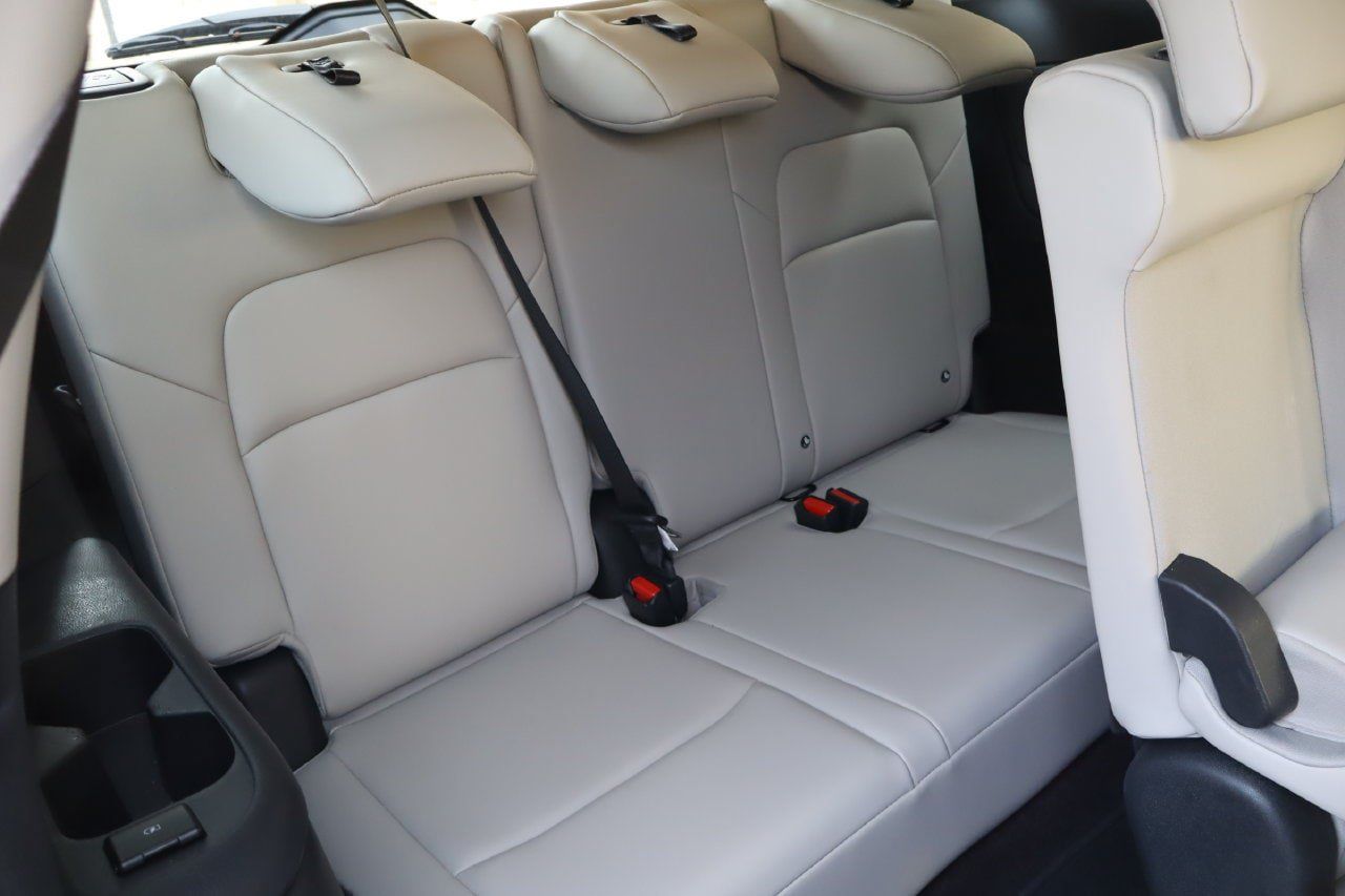 Used 2026 Nissan Pathfinder SL FWD image 19