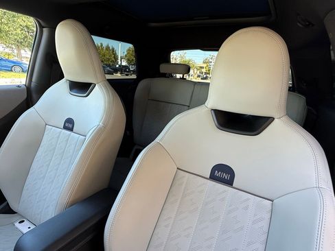 Used 2025 MINI Cooper S image 21