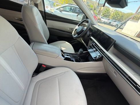 Used 2025 Hyundai Tucson SEL FWD image 10