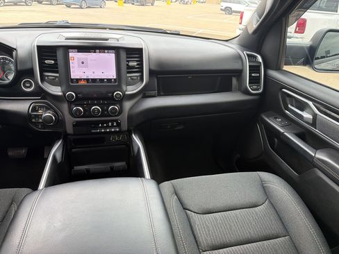 Used 2022 RAM 1500 Big Horn AWD/4WD image 28