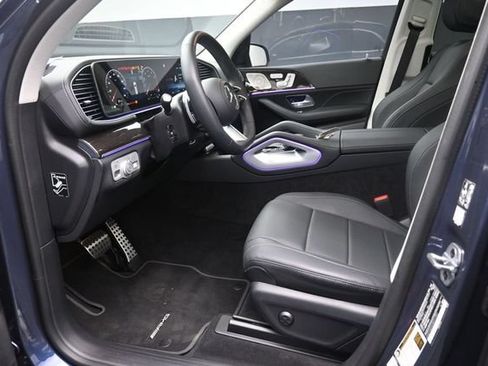 Used 2026 Mercedes-Benz GLS 450 4MATIC image 17