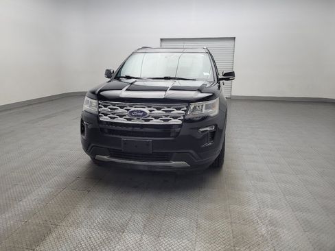 Used 2018 Ford Explorer XLT w/ Equipment Group 201A FWD image 15