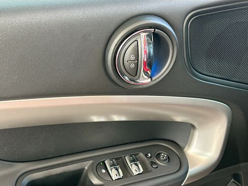 Used 2024 MINI Cooper Countryman S FWD image 18