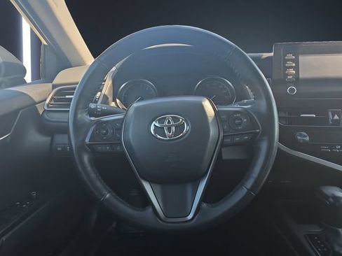 Used 2024 Toyota Camry SE FWD image 12