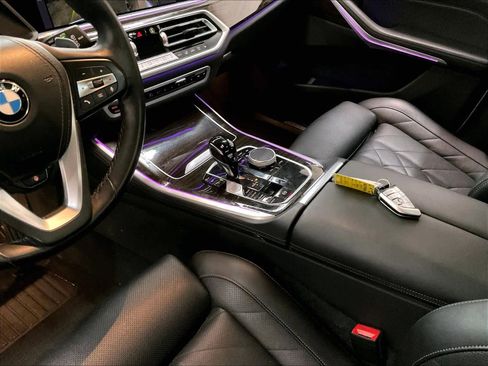 Used 2023 BMW X5 xDrive40i w/ Parking Assistance Package image 18