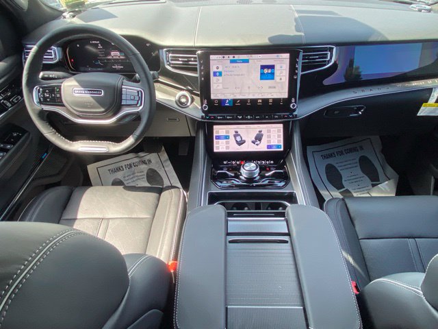 New 2024 Jeep Grand Wagoneer Series II Obsidian w/ Quick Order Packagew 28T AWD/4WD image 36