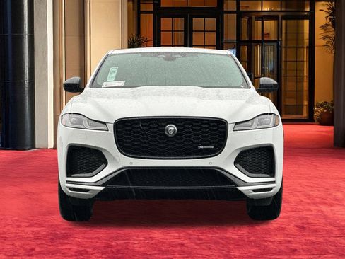 New 2025 Jaguar F-PACE R-Dynamic S image 6