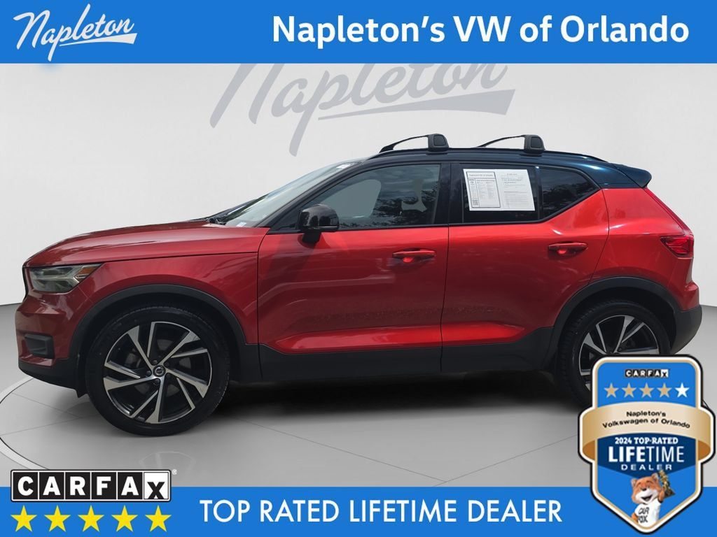 Used 2020 Volvo XC40 T5 R-Design w/ Protection Package Premier AWD/4WD image 2