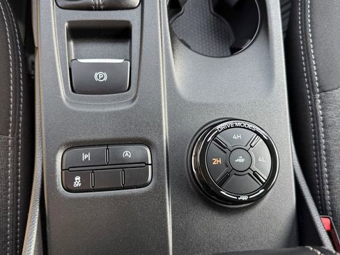 Used 2024 Ford Ranger XLT image 23