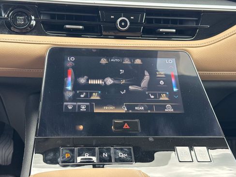 Used 2025 INFINITI QX80 Luxe RWD image 58