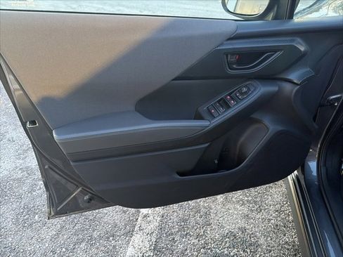 Used 2024 Subaru Crosstrek 2.0i Premium image 35