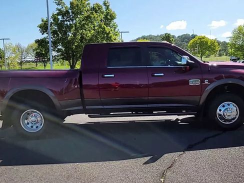 Used 2018 RAM 3500 Laramie Longhorn w/ Convenience Group AWD/4WD image 9