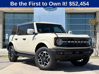 New 2026 Ford Bronco Outer Banks