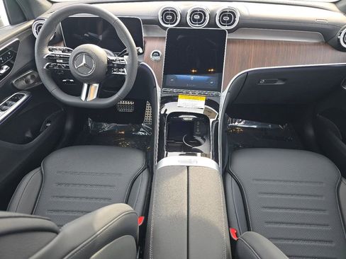 New 2026 Mercedes-Benz GLC 300 4MATIC image 23