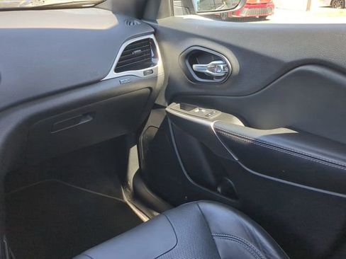 Used 2021 Jeep Cherokee Latitude Lux 80th Anniv w/ Quick Order Package 26U 80TH image 20