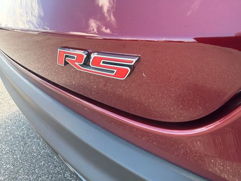 Certified 2024 Chevrolet Trax RS w/ Sunroof Package FWD image 28