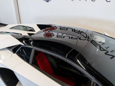 Used 2015 Lamborghini Aventador LP 700-4 image 35