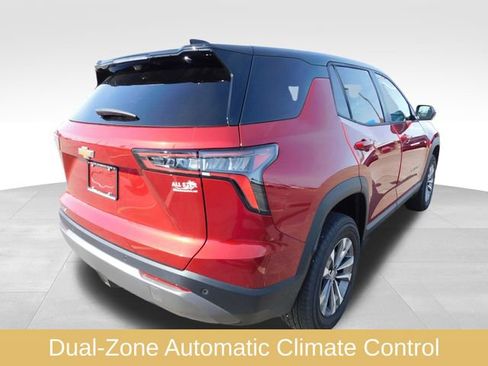 Used 2026 Chevrolet Equinox LT w/ Convenience Package II image 9