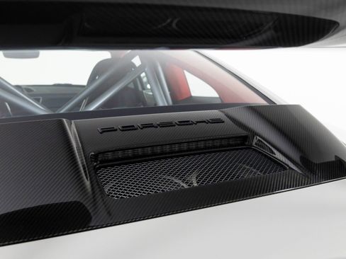 Used 2018 Porsche 911 GT2 RS image 68