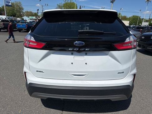 Certified 2023 Ford Edge SEL w/ Convenience Package AWD/4WD image 5