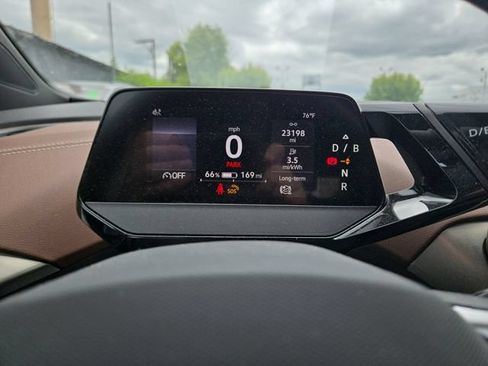 Certified 2023 Volkswagen ID.4 Pro RWD image 3