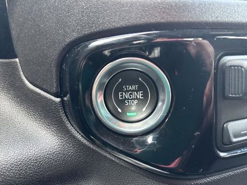 Used 2024 GMC Sierra 2500 SLE AWD/4WD image 23