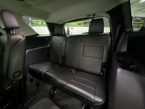 Used 2020 Chevrolet Traverse Premier w/ Redline Edition FWD image 27