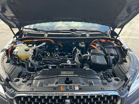 Used 2022 Lincoln Corsair Grand Touring w/ Elements Technology Bundle image 30