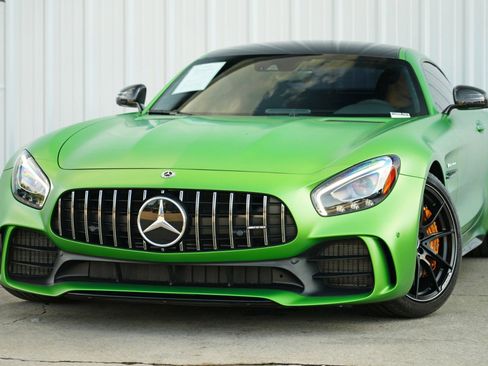 Used 2018 Mercedes-Benz AMG GT R image 3