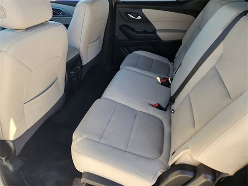 Certified 2022 Chevrolet Traverse LS image 27