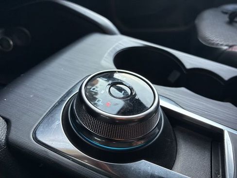 Used 2024 Ford Escape ST-Line w/ Tech Pack #1 image 32