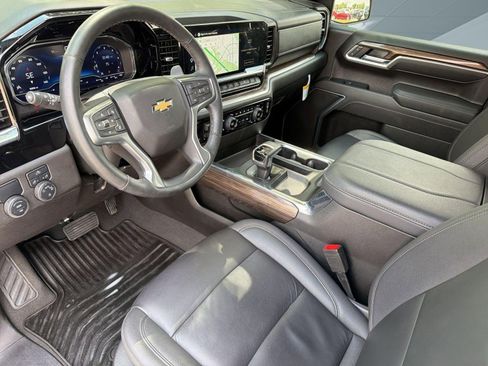 Certified 2025 Chevrolet Silverado 1500 LT w/ Texas Edition Plus image 4