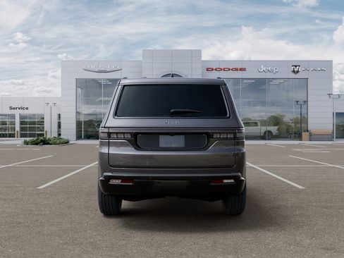 New 2026 Jeep Grand Wagoneer Limited w/ Premium Group II AWD/4WD image 7