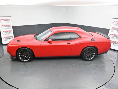 Used 2021 Dodge Challenger R/T Scat Pack w/ Plus Package image 28