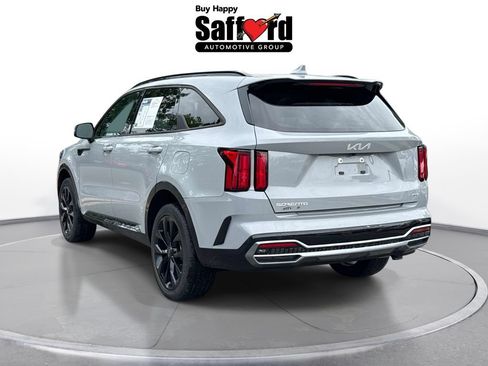 Used 2023 Kia Sorento SX AWD/4WD image 6