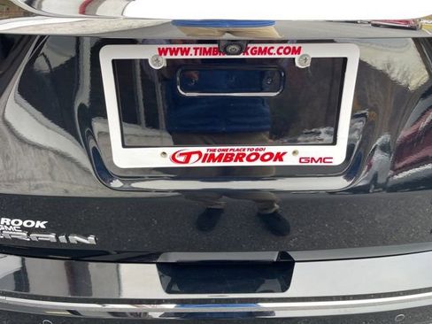 Used 2024 GMC Terrain Denali w/ Black Diamond Edition image 11