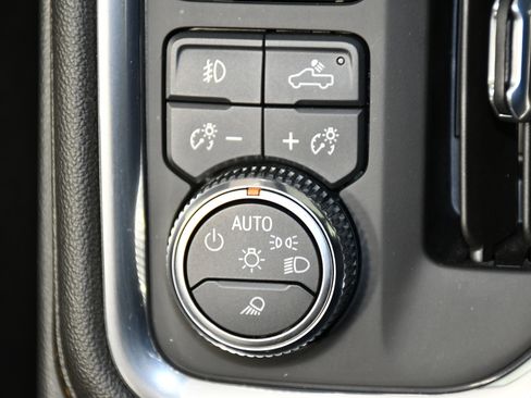 Used 2023 GMC Sierra 2500 AT4 w/ Driver Alert Package I image 40