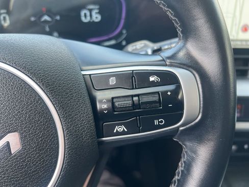 Used 2023 Kia Sportage EX image 59