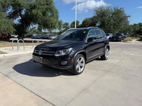 Used 2016 Volkswagen Tiguan R-Line FWD image 2